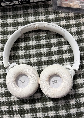 JBL Tune 510 bt Kablosuz Beyaz Kulaklık - Görsel 3