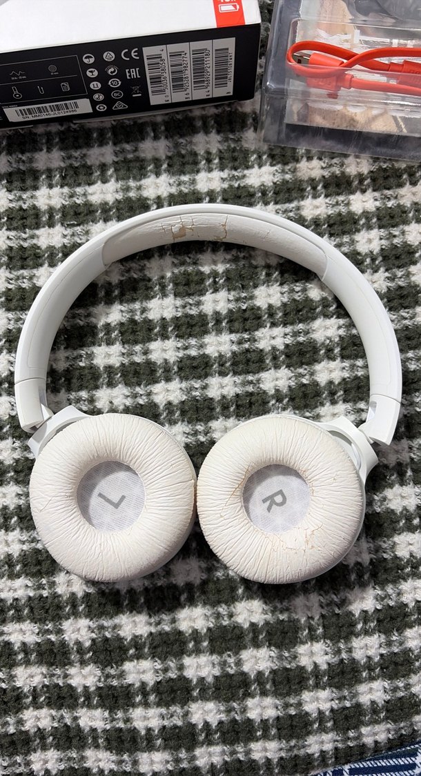 JBL Tune 510 bt Kablosuz Beyaz Kulaklık - Görsel 3