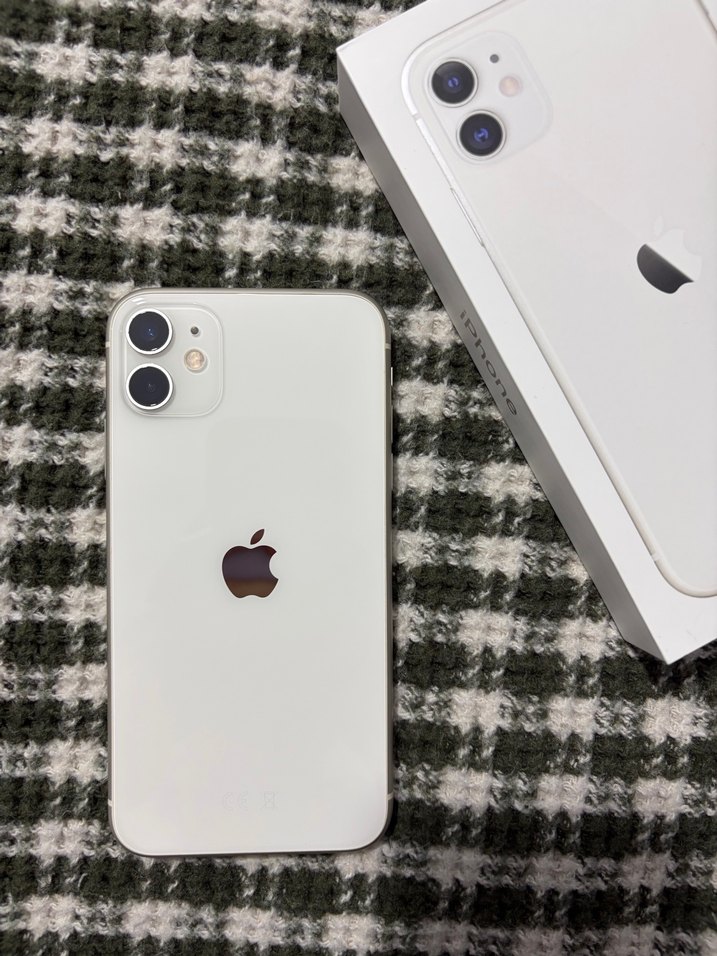 Beyaz iPhone 11 64GB - Görsel 4
