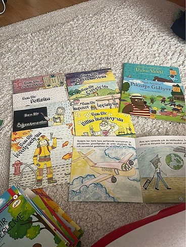9 adet meslekleri okuyarak ogrenecehi kitap 2 adet eğitici okuma