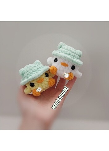 Amigurumi Kurbağa Şapkalı Civciv 