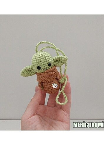 Amigurumi Baby Yoda Dikiz Aynası Süsü 