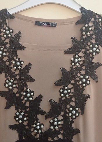 Diğer Dantel Detaylı Uzun V Yaka Gotik Elbise