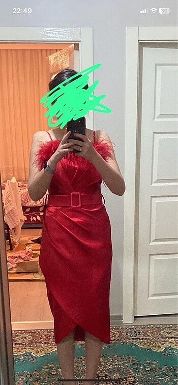 Söz nişan elbisesi kırmızı midi abiye elbise