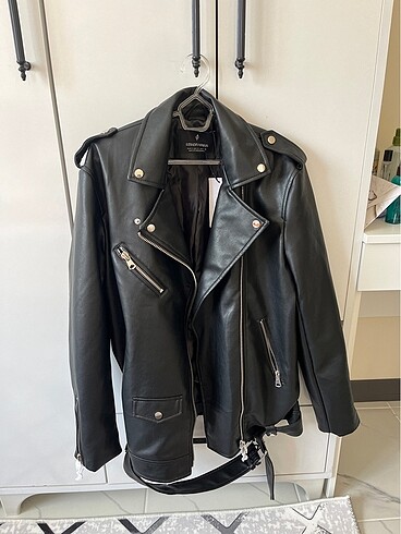 stradivarius deri biker ceket