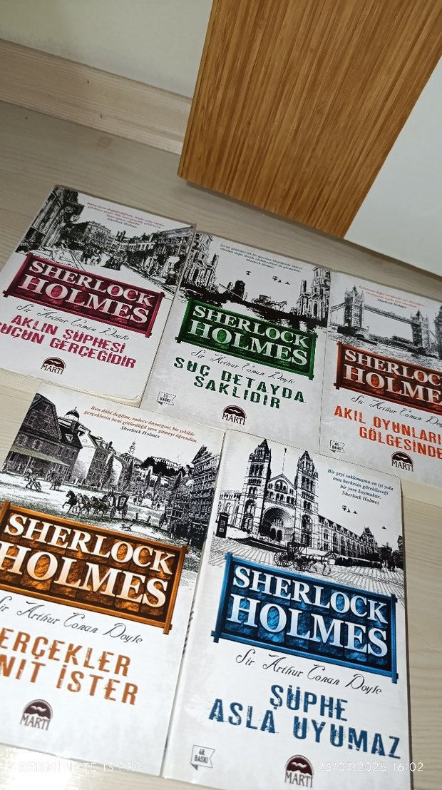 Sherlock Holmes - Akıl Şüphesi Suçun Gerçeğidir Seti - Görsel 2