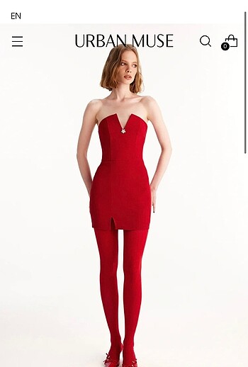 xs Beden URBANMUSE DEKOLTELİ KIRMIZI ELBİSE