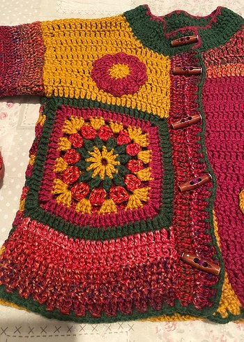 Renkli Nakışlı Kız Çocuk Örgü Hırka - Görsel 2