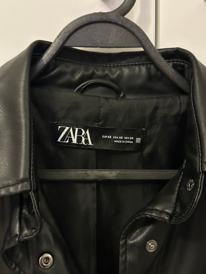 Zara Balon kollu suni deri oversize ceket - Görsel 2