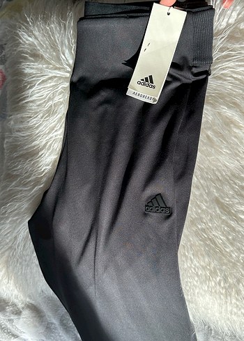 Adidas m