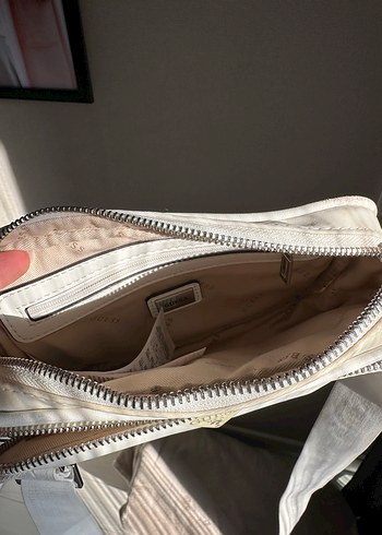 Guess Beyaz Kadın Çanta - Görsel 4