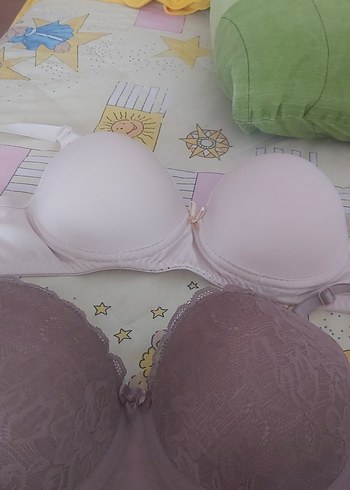 3 tane az kullanılmış südyen