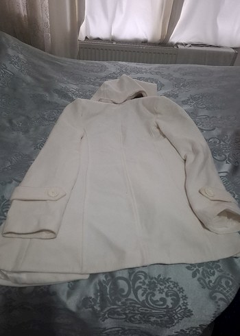 Düğmeli Beyaz Midi Kadın Kaban - Görsel 5