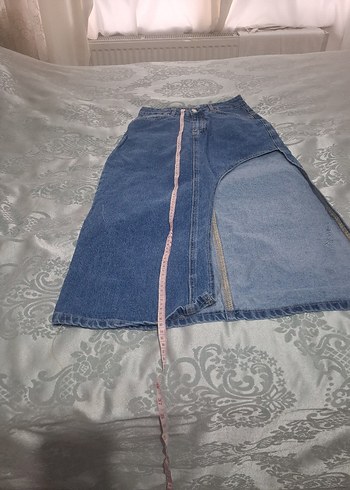 Yırtmaç Detaylı Uzun Mavi Denim Etek - Görsel 3