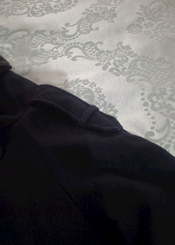 Siyah Düğmeli Midi Ceket - Görsel 6