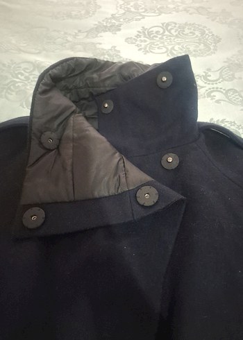 Siyah Düğmeli Midi Ceket - Görsel 3