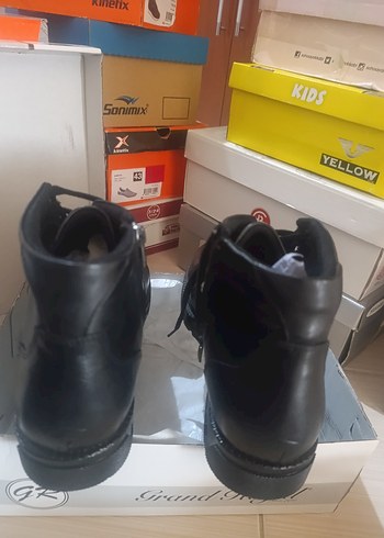 43 Beden siyah Renk Siyah Erkek Bağcıklı Kauçuk Bot