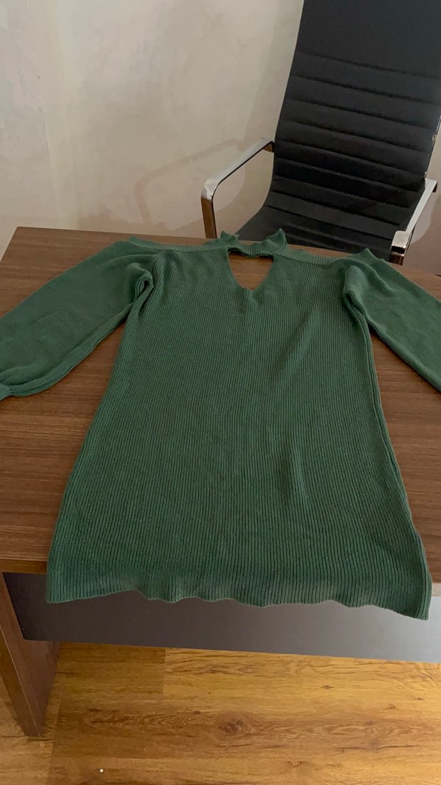 Uzun Kollu V Yaka Triko Midi Elbise - Görsel 2