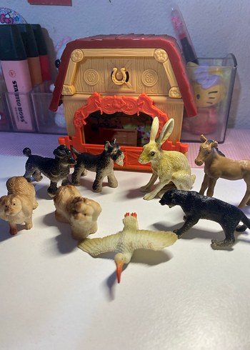 Kahverengi Tavşan ve Hayvan Figürleri Seti - Görsel 2