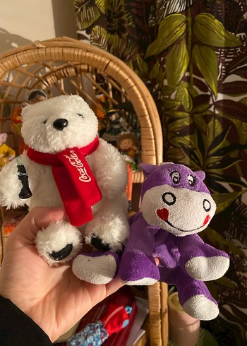 Beyaz Coca-Cola Ayıcık ve Mor Peluş Oyuncak - Görsel 3