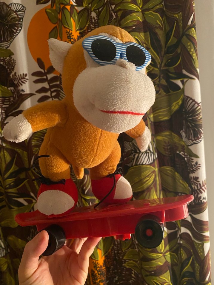 Kaykaylı Renkli Kahverengi Peluş Oyuncak - Görsel 4