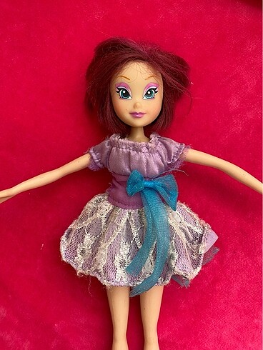 Barbie Winx clup bebeği