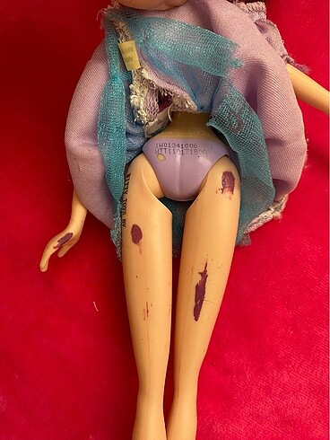 Beden Winx clup bebeği