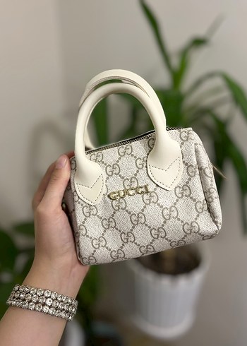 Diğer Gucci Mini Gg Monogramli Krem Canta