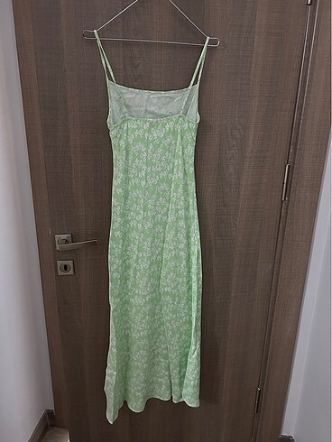 LC Waikiki Saten Elbise