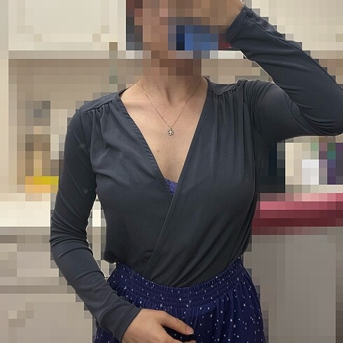 Trendyol & Milla antrasit kruvaze yaka çıtçıtlı body