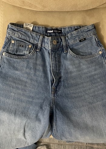 Mavi marka jean