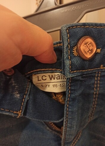 LC Waikiki Kiz çocuk kot şort