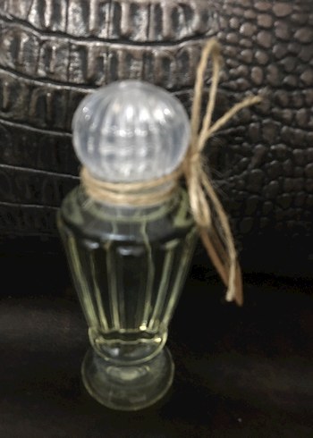 10 TL hediyelik kolonya Şişesi - Görsel 2