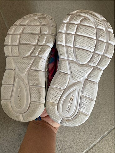 22 Beden çeşitli Renk Skechers ayakkabı