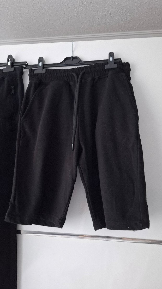 Erkek Siyah Rahat Kesim Eşofman Altı ve Şort - Görsel 4