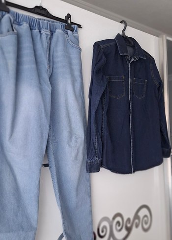 Erkek Gri Düğmeli Rahat Kesim Kot Pantolon - Görsel 2