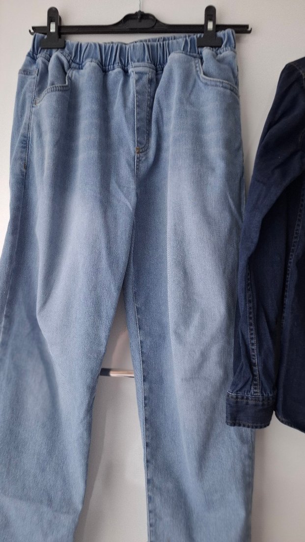 Erkek Gri Düğmeli Rahat Kesim Kot Pantolon - Görsel 4