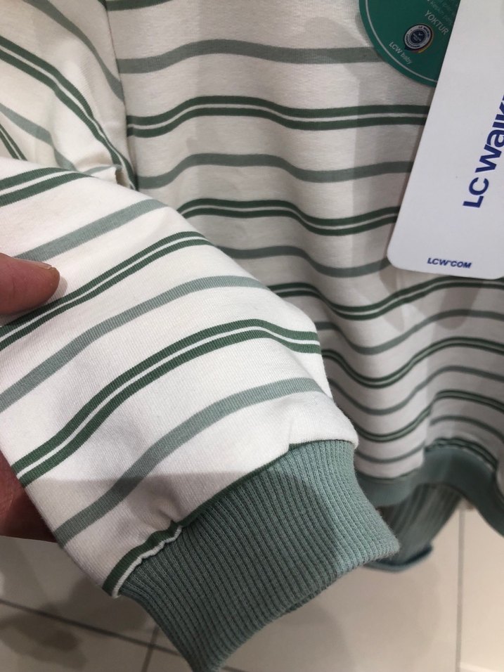 Erkek Çocuk Yeşil Çizgili Triko alt üst takım - Görsel 2