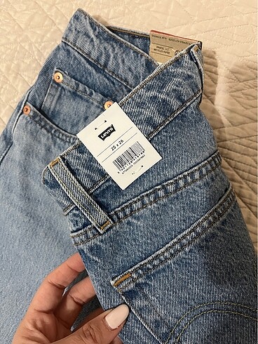 Levis Jean