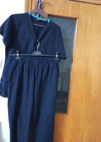 Erkek Lacivert Kısa Kollu Bol Kesim hastane forması - Görsel 2