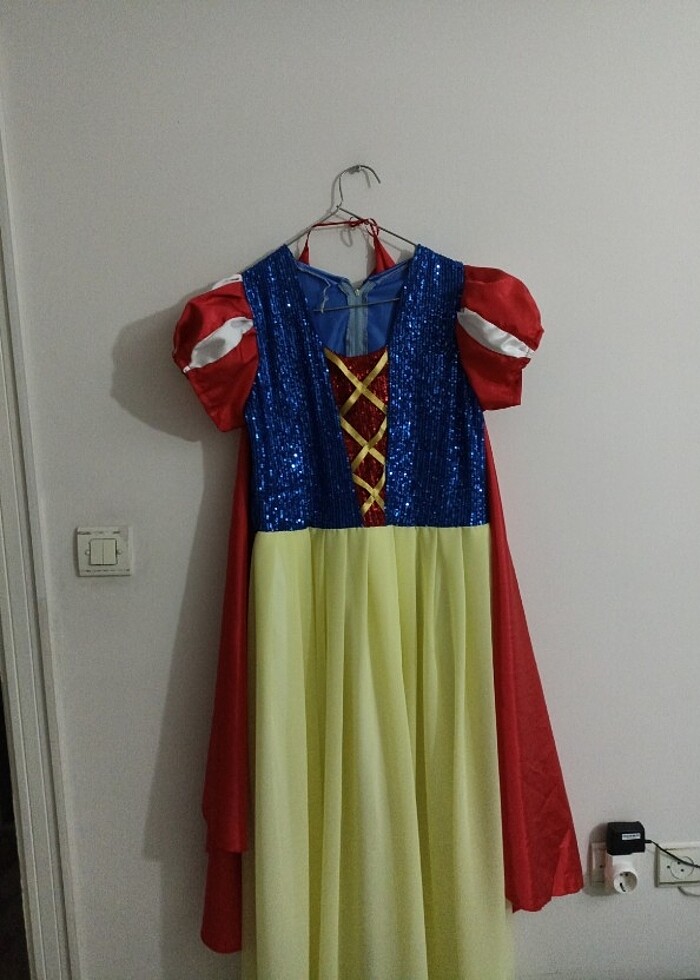 Pamuk prenses ve pelerin  - Görsel 2