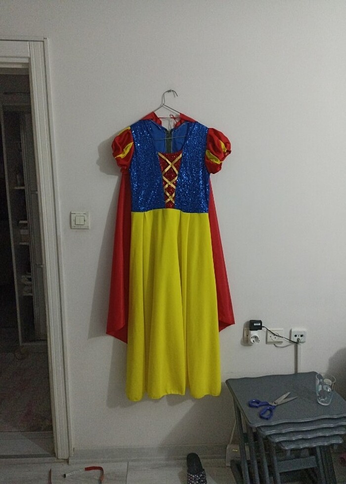 Pamuk prenses kostümü ve pelerin  - Görsel 2