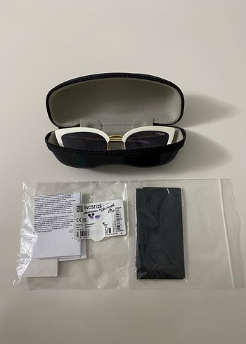 Vogue Kadın Güneş Gözlüğü 0VO5212S - Görsel 3