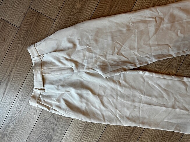 xs Beden ten rengi Renk Kumaş pantalon