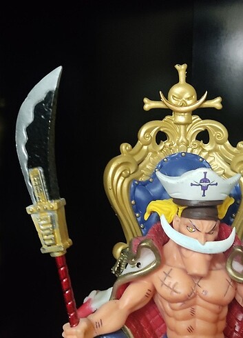  Beden Renk One Piece Edward Newgate Anime Figür Chair Statue