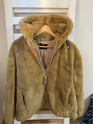 Peluş kapüşonlu ceket