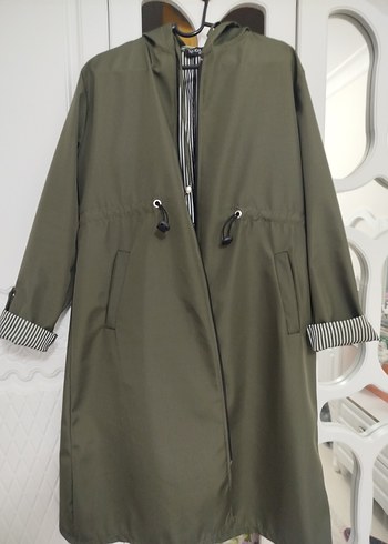 Kadın Haki Uzun Kuşaklı Yağmurluk - Görsel 4