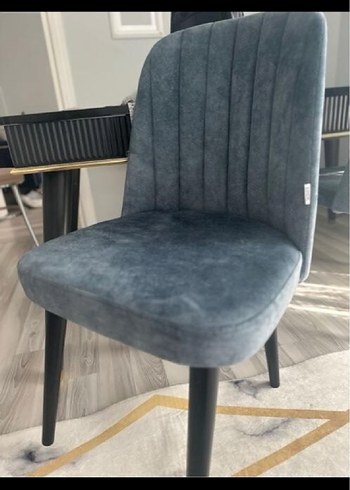 Modern Klasik Siyah Mermer Görünümlü Masa - Görsel 3