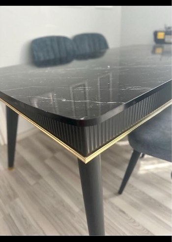 Modern Klasik Siyah Mermer Görünümlü Masa - Görsel 2
