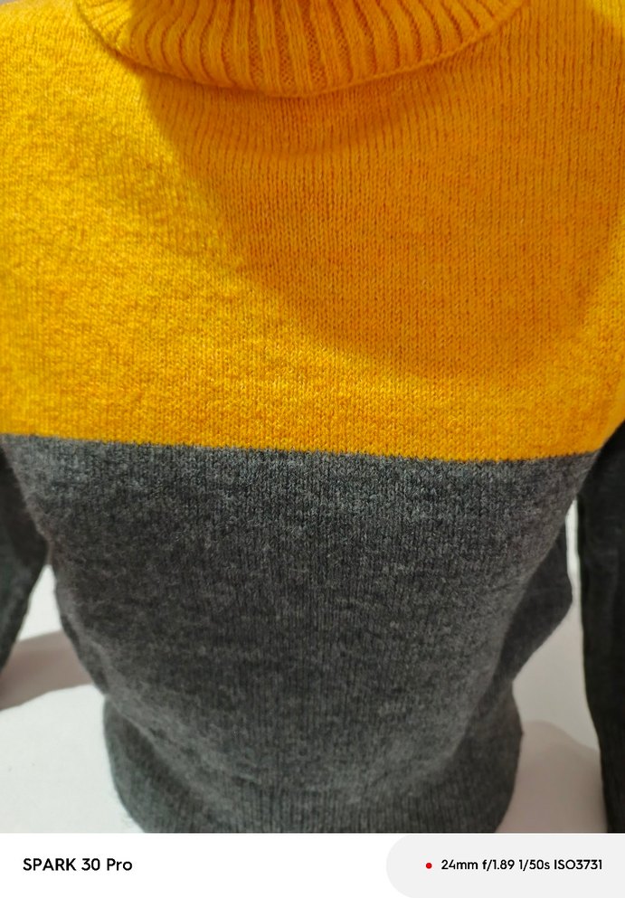 Renk Bloklu Boğazlı Kadın Kazak - Görsel 3